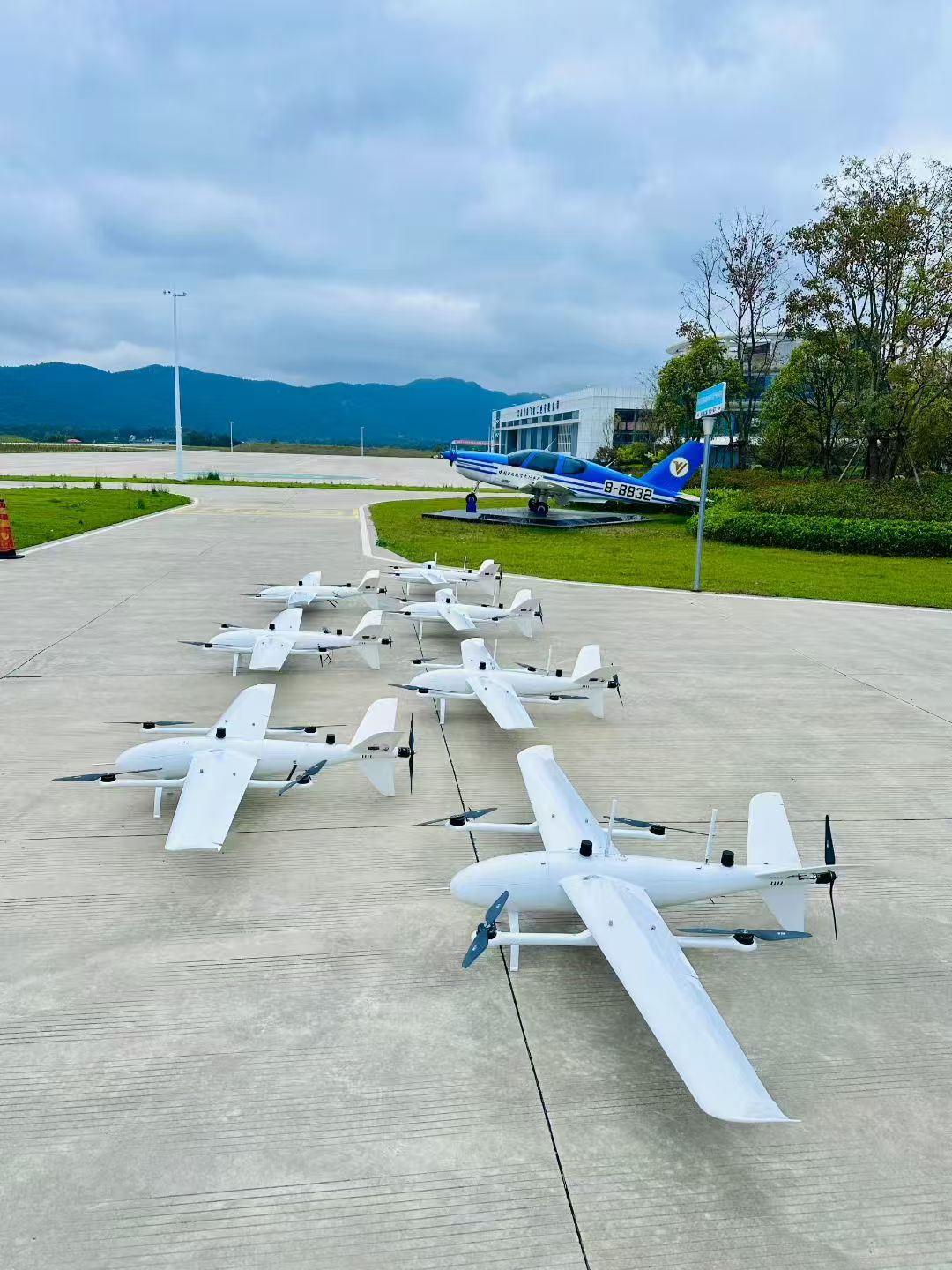 Fixed-wing UAV equipped with an electronic fuel injection (EFI) engine, featuring long endurance and high payload capacity. photo 7