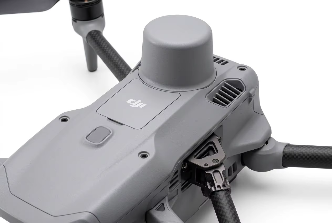 DJI Matrice 4E Drone Flagship Drone Professional Set  10km Foldable Remote Control Drone 4K Uav photo 5